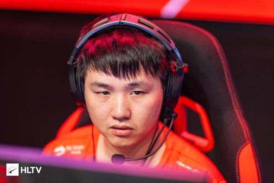 LOL职业选手Wei退役思考引发热议
