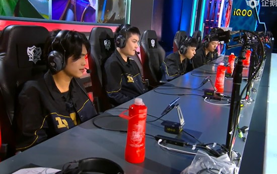 2025无畏契约年终竞技派对带来全新激情体验